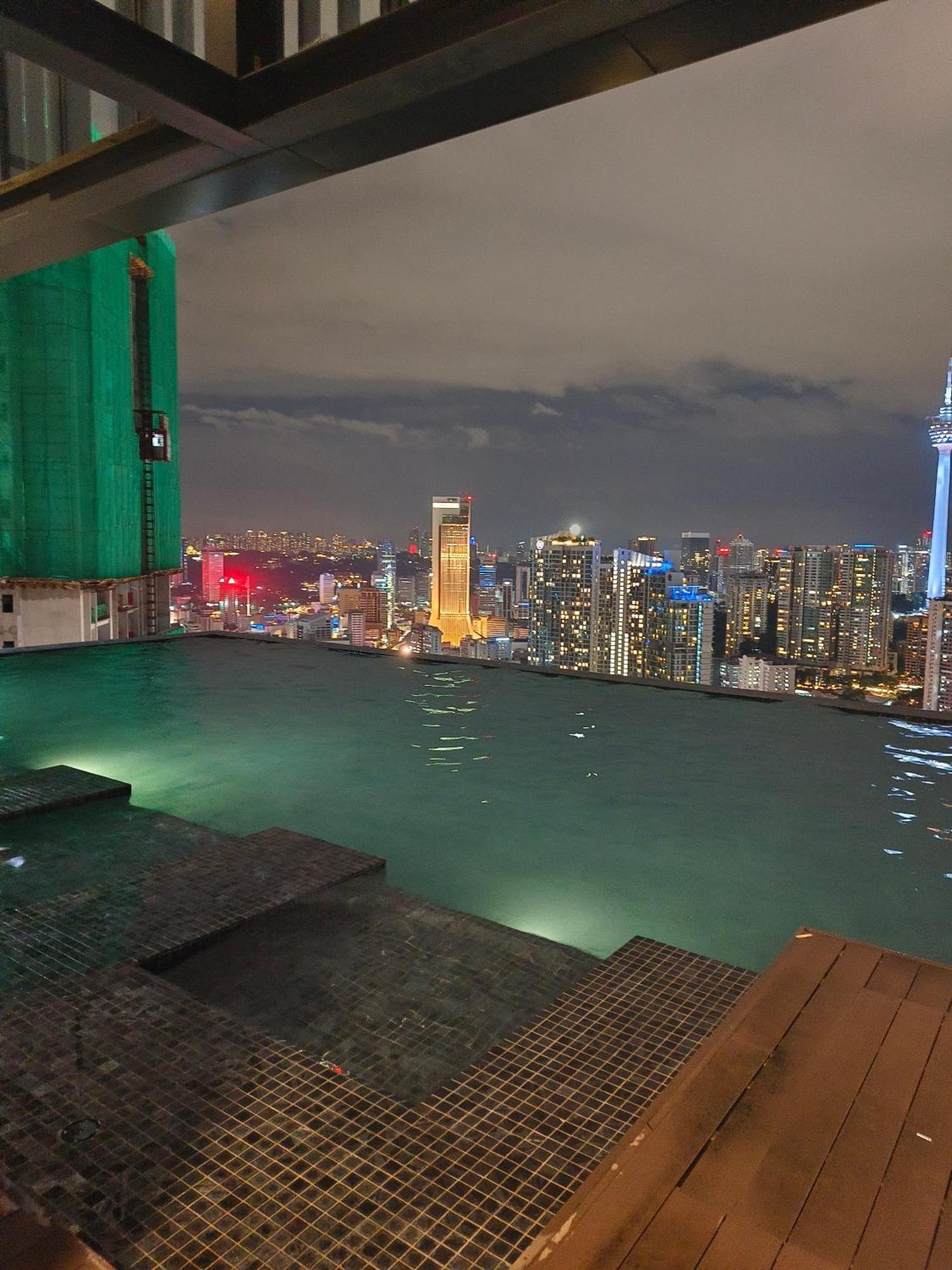 Lucentia Suites Klcc By City View 쿠알라룸푸르 외부 사진
