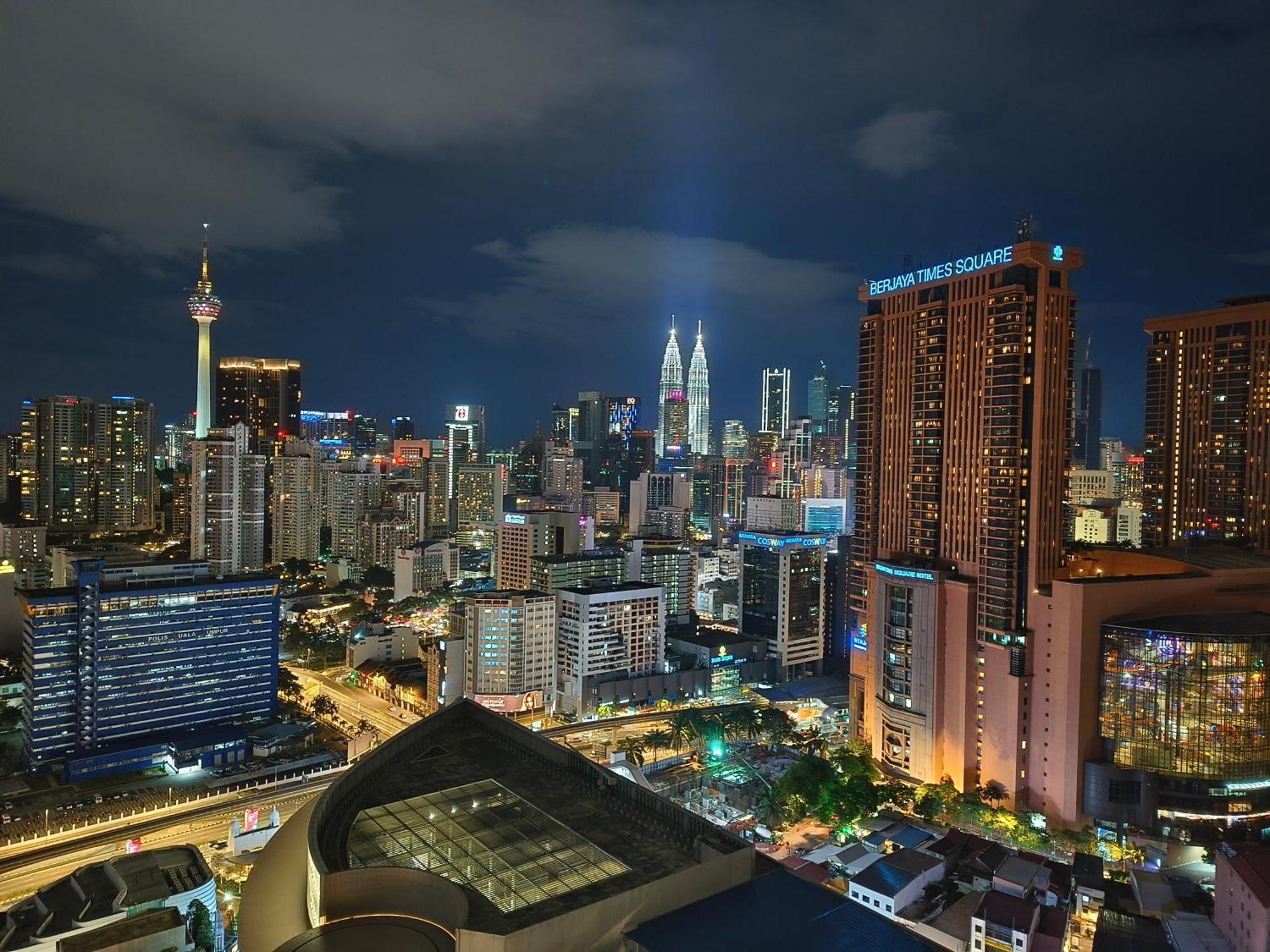 Lucentia Suites Klcc By City View 쿠알라룸푸르 외부 사진
