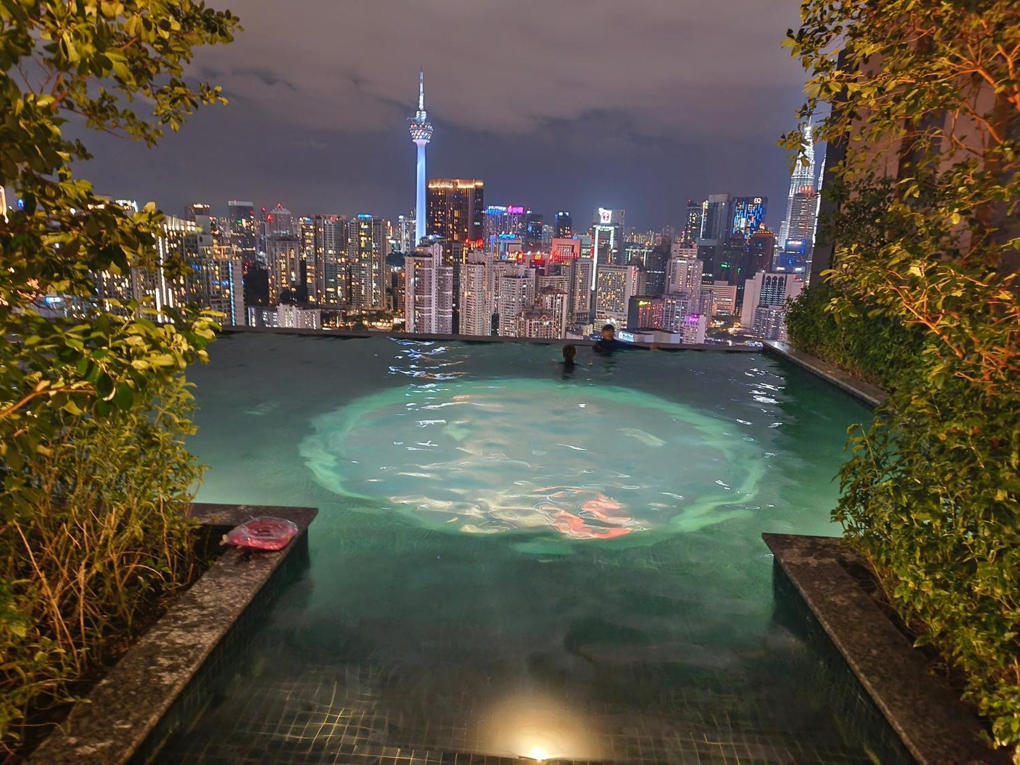Lucentia Suites Klcc By City View 쿠알라룸푸르 외부 사진