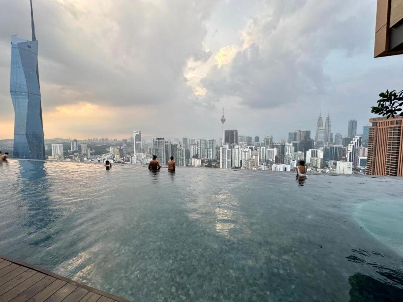 Lucentia Suites Klcc By City View 쿠알라룸푸르 외부 사진