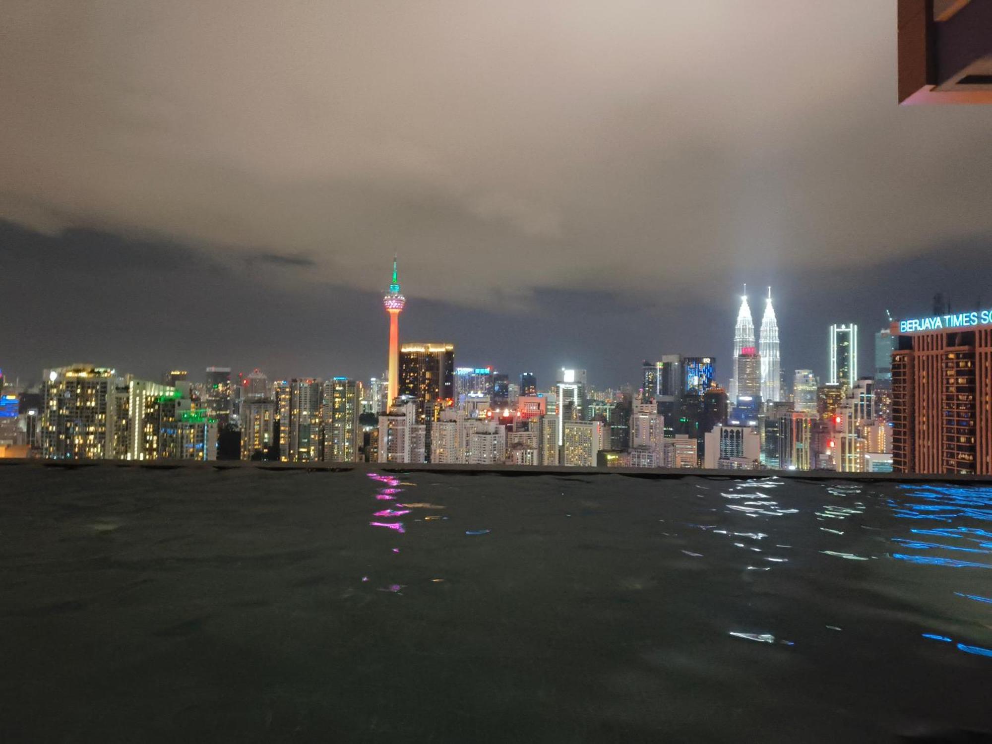 Lucentia Suites Klcc By City View 쿠알라룸푸르 외부 사진